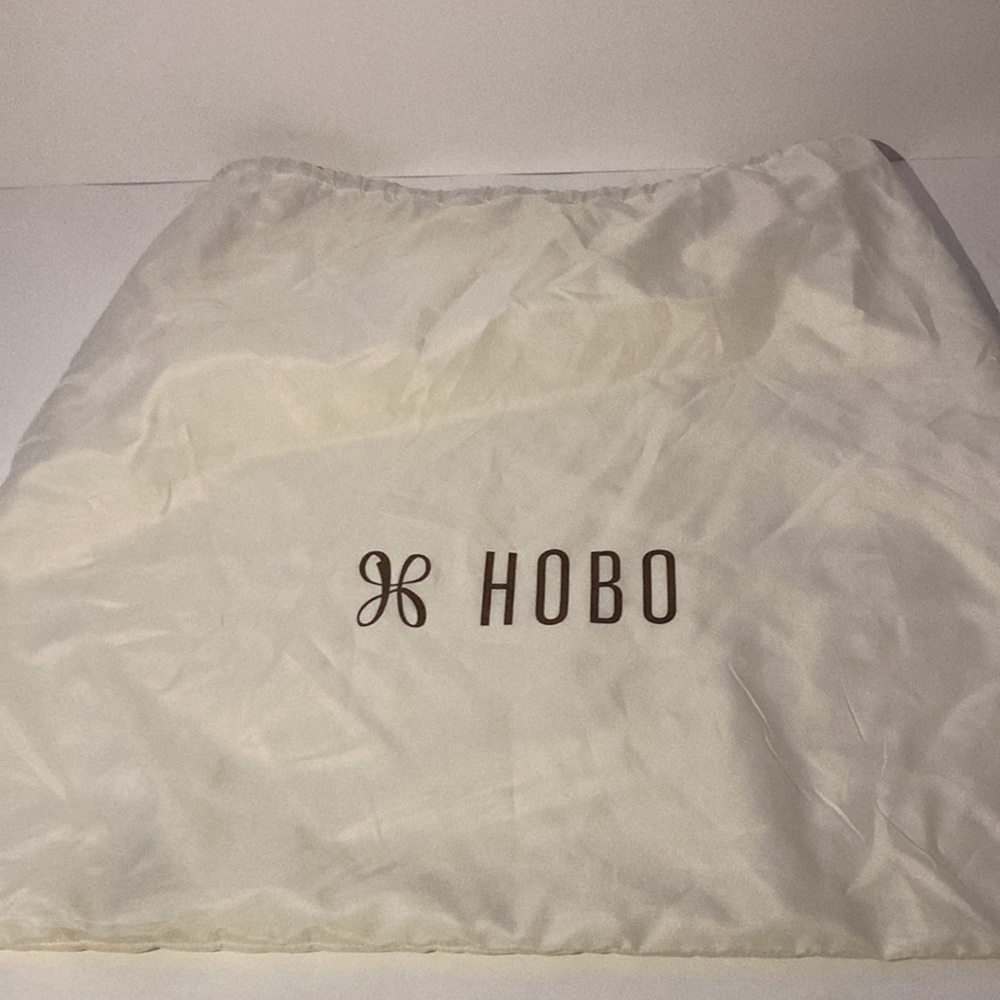 HOBO Barrow Ash Shoulder Bag - Picture 8 of 9